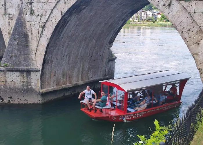 Voznje Brodicima Botel